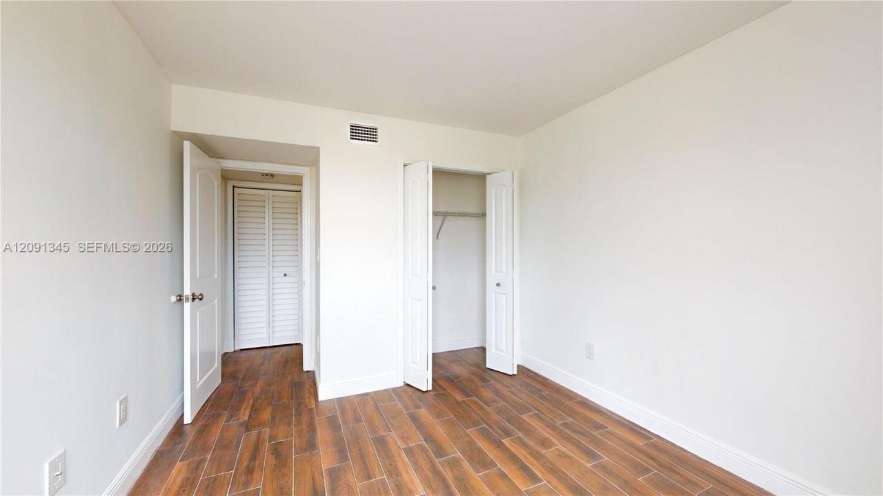 10257 NW 9th St Cir , Unit 206-10, Miami, FL 33172 Photo