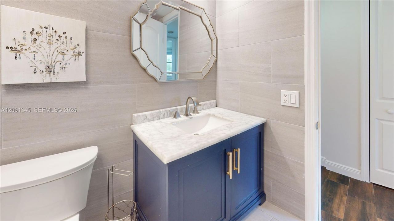 10257 NW 9th St Cir , Unit 206-10, Miami, FL 33172 Photo