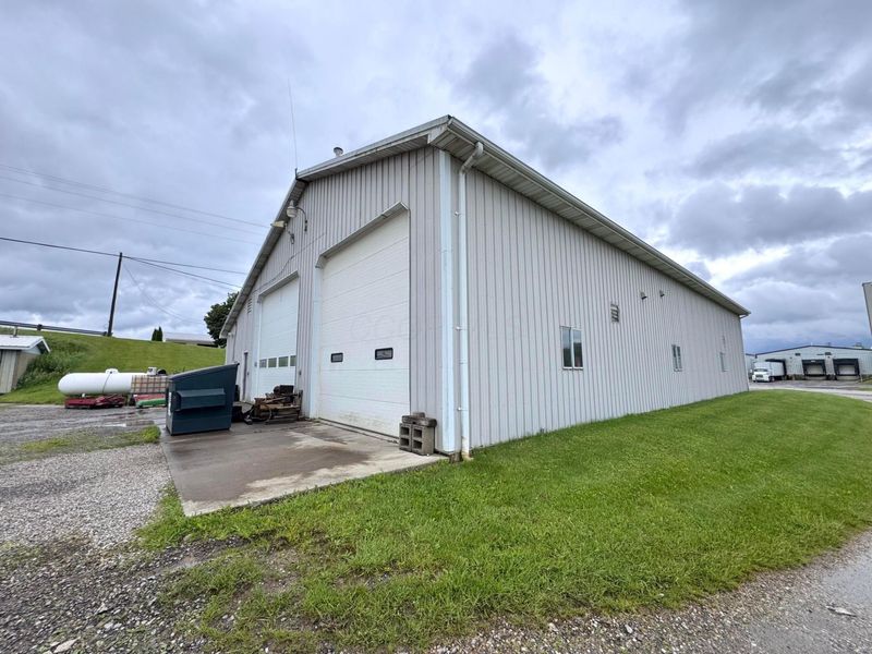 622 Pleasant Valley Road NW, Sugarcreek, OH 44681 Photo 2