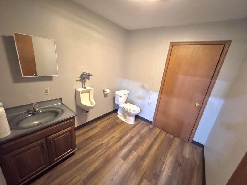 622 Pleasant Valley Road NW, Sugarcreek, OH 44681 Photo 7