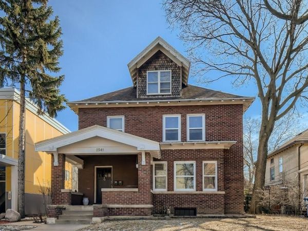 2541 3rd Avenue S, Minneapolis, MN 55404