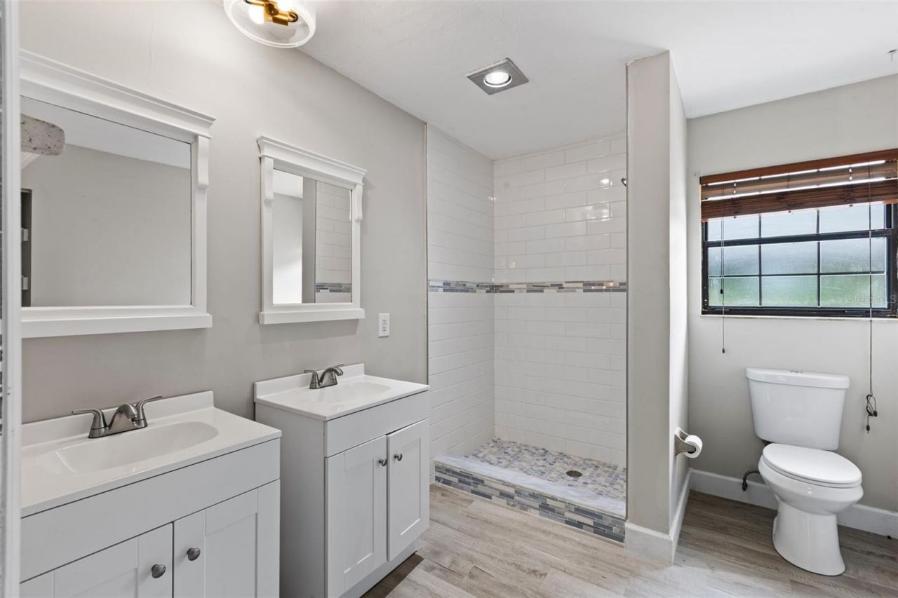 1869 SW 32nd Place, Bell, FL 32619 Photo