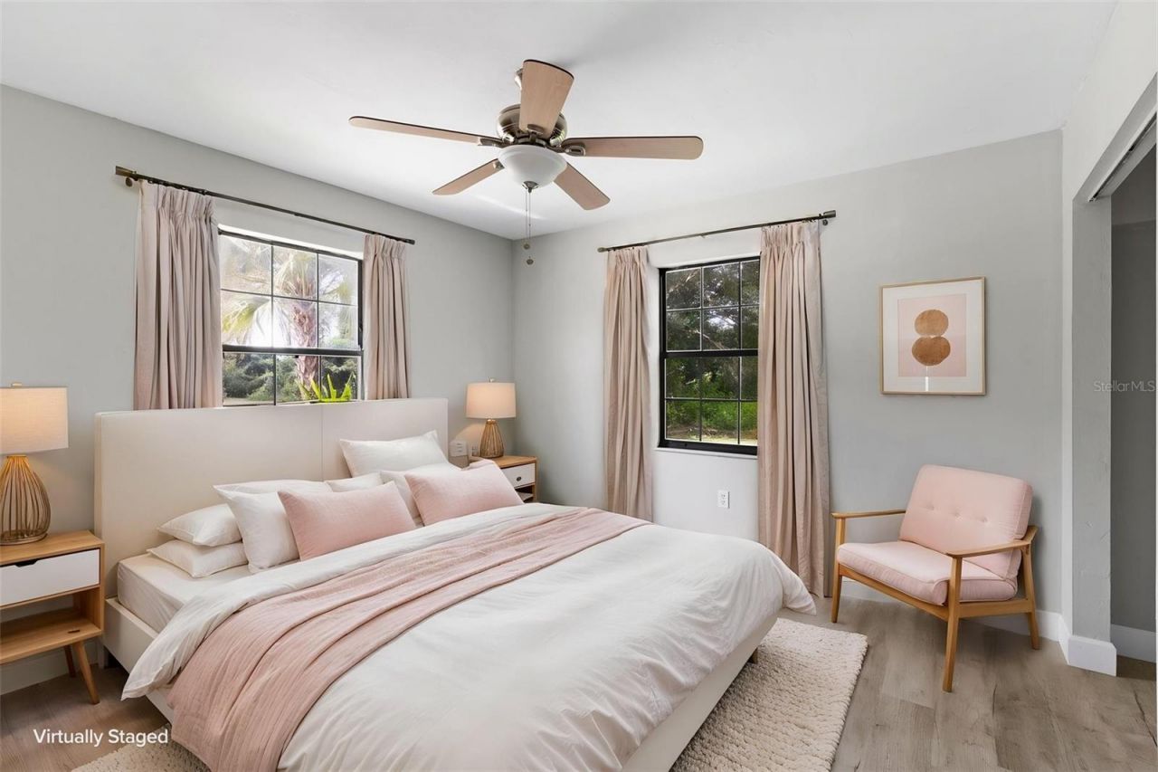 1869 SW 32nd Place, Bell, FL 32619 Photo