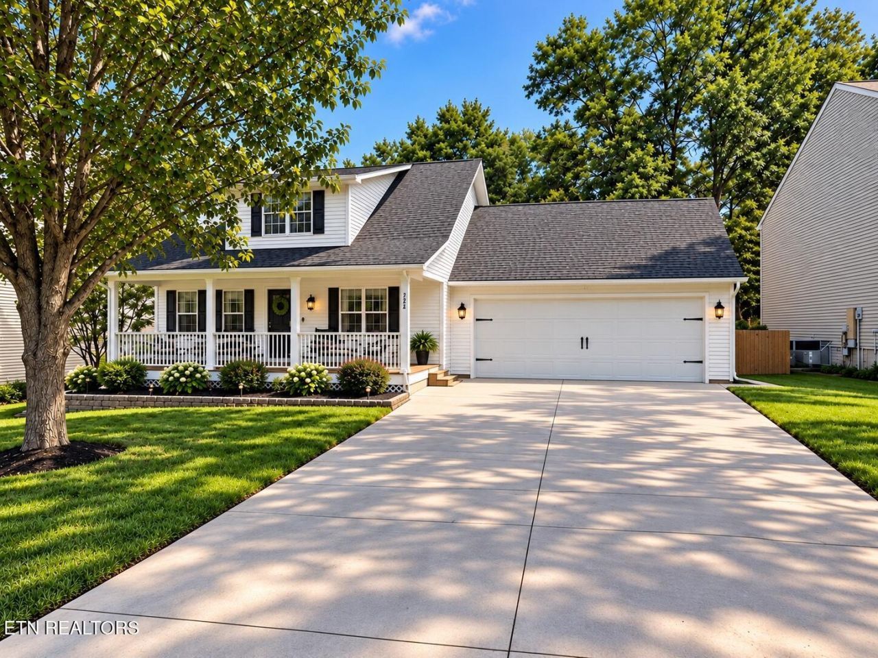 172 Newport Way, Kingston, TN 37763 Main Photo
