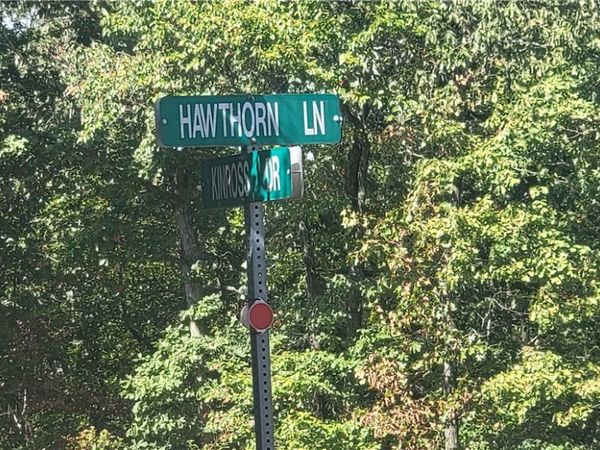 Hawthorn Lane , Bella Vista, AR 72715