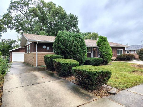 15017 Sunset Avenue , Oak Forest, IL 60452