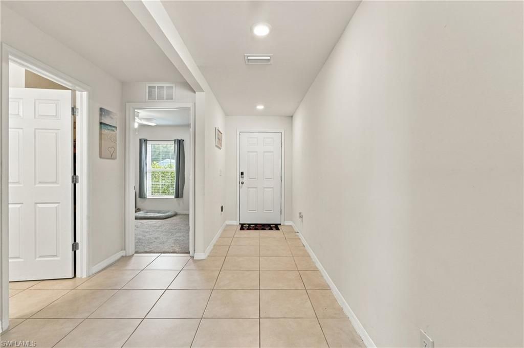 1635 NE 33rd St, Cape Coral, FL 33909 Photo