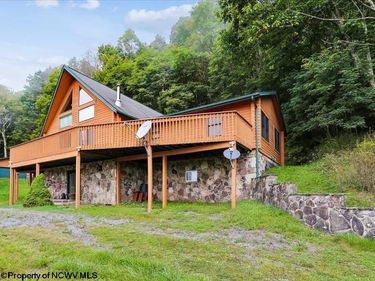 597 E Meadows Road, Harman, WV 26270