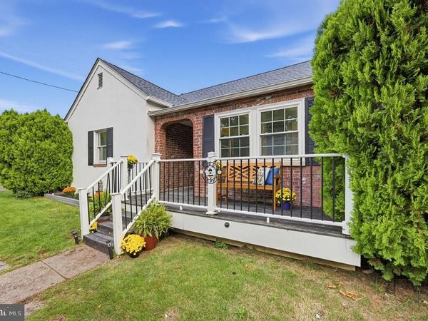 1252 FALLS AVENUE, FEASTERVILLE TREVOSE, PA 19053