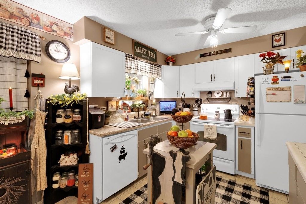 692 Barber Street, Sebastian, FL 32958 Photo