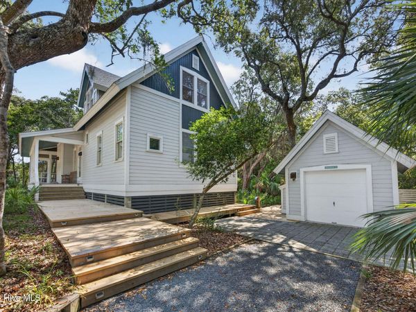 61 Fort Holmes Trail, Bald Head Island, NC 28461