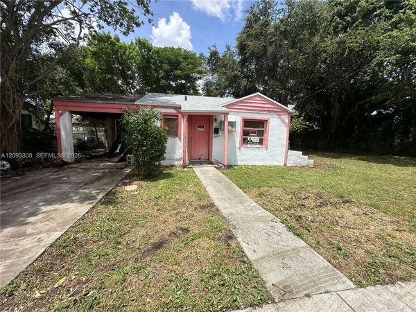 16122 NE 18th Ct, North Miami Beach, FL 33162