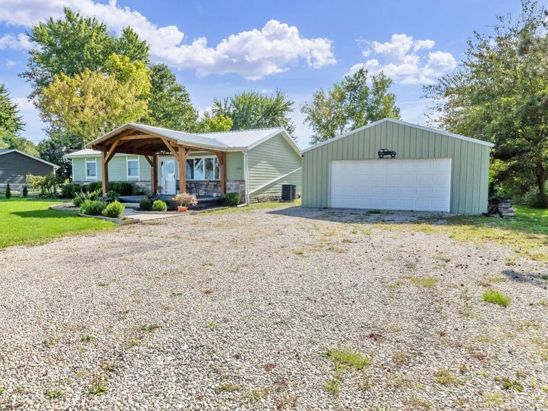 1136 County Road 21, Ashley, OH 43003 Photo 3