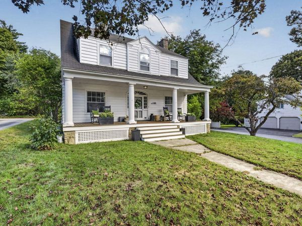 1189 Union Street, Manchester, NH 03104