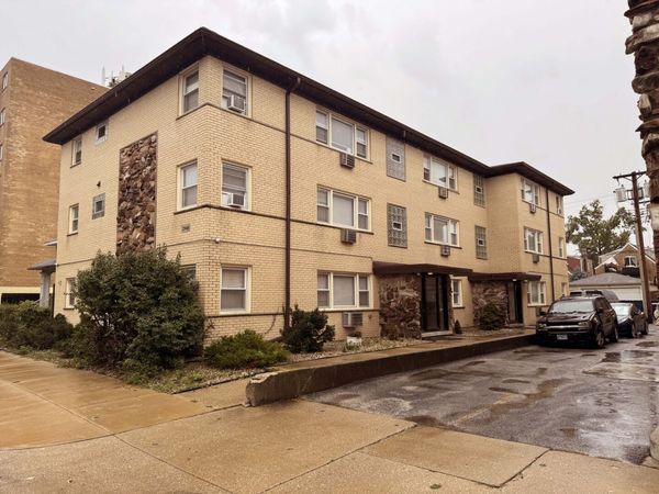 2940 N Harlem Avenue , Unit 6, Elmwood Park, IL 60707