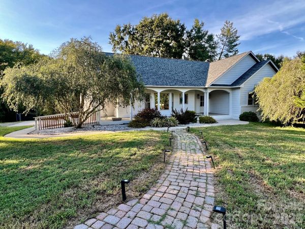 13033 Asbury Chapel Road , Huntersville, NC 28078