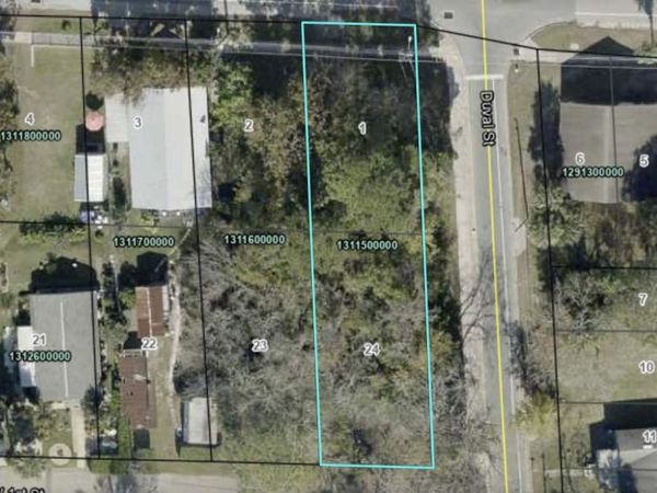 801 W King, St Augustine, FL 32084