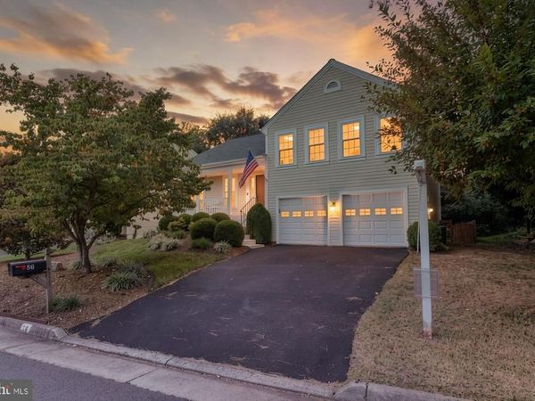 56 MCPHERSON CIRCLE, STERLING, VA 20165