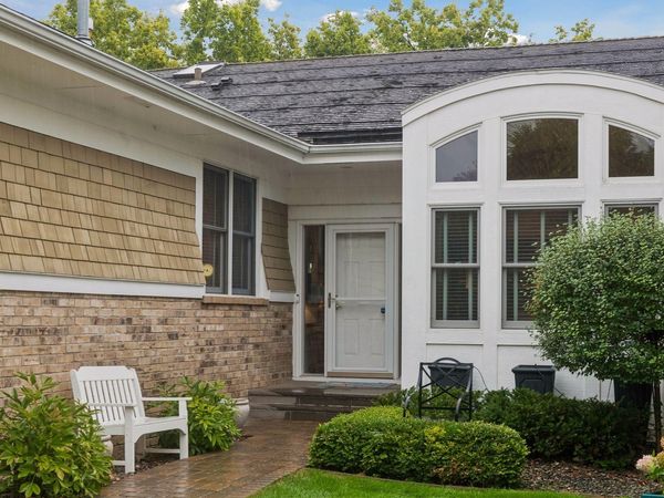 740 Widsten Circle , Wayzata, MN 55391