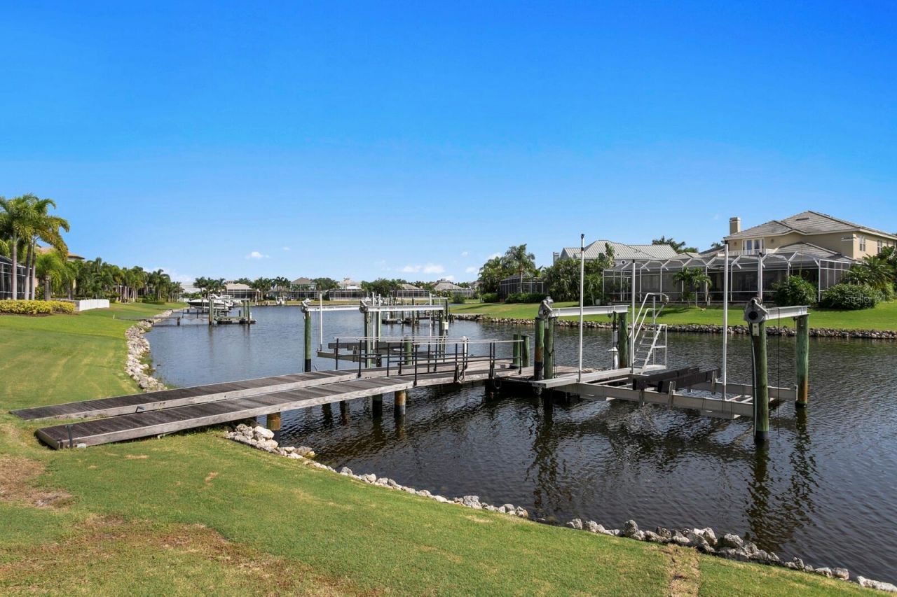 5405 Tybee Island Drive, Apollo Beach, FL 33572 Photo