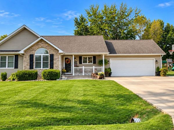 710 PRINCE Drive, Pinckneyville, IL 62274
