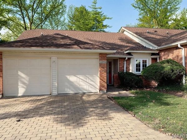 12936 Autumn View Drive, St Louis, MO 63146