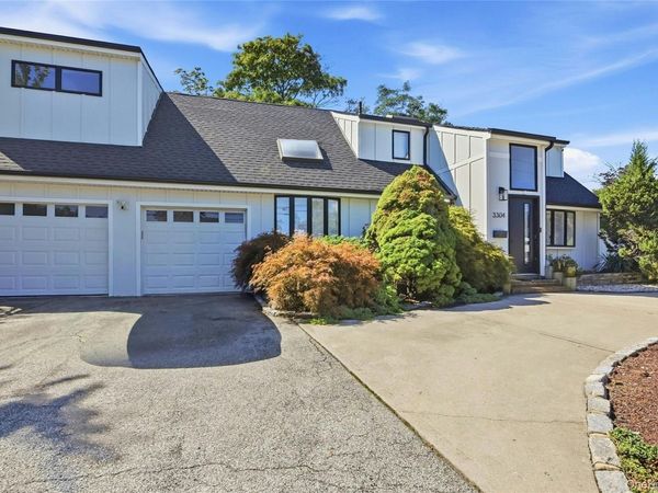 3304 Park Avenue , Oceanside, NY 11572