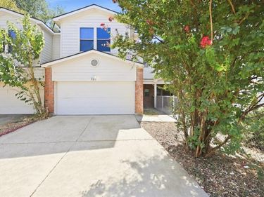 144 Creek Cove Drive, Dallas, TX 75217
