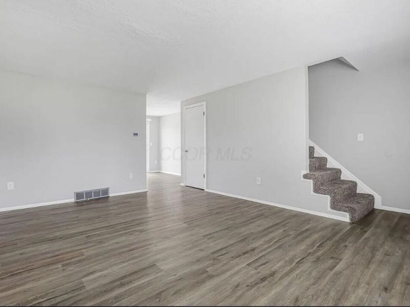 2818 Avati, Unit H4, Columbus, OH 43207 Photo 2