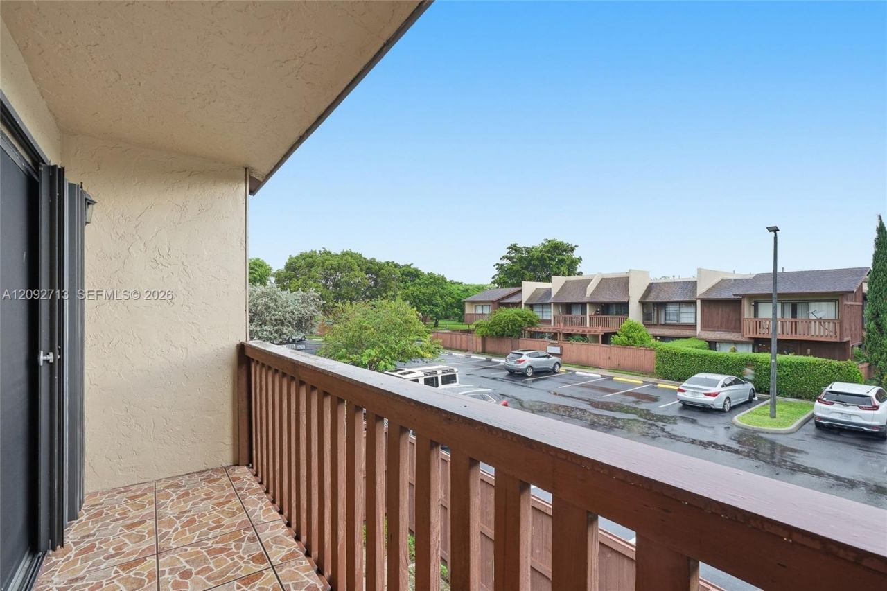 6554 SW 114th Pl , Unit B74, Miami, FL 33173 Photo