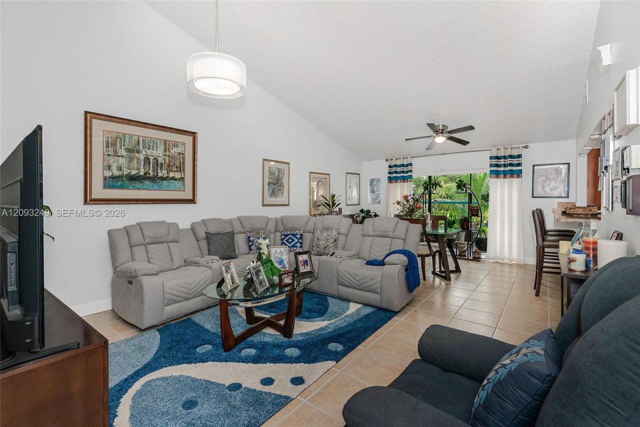 6064 NW 3rd St , Margate, FL 33063 Photo