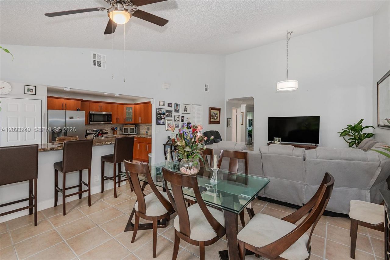 6064 NW 3rd St , Margate, FL 33063 Photo