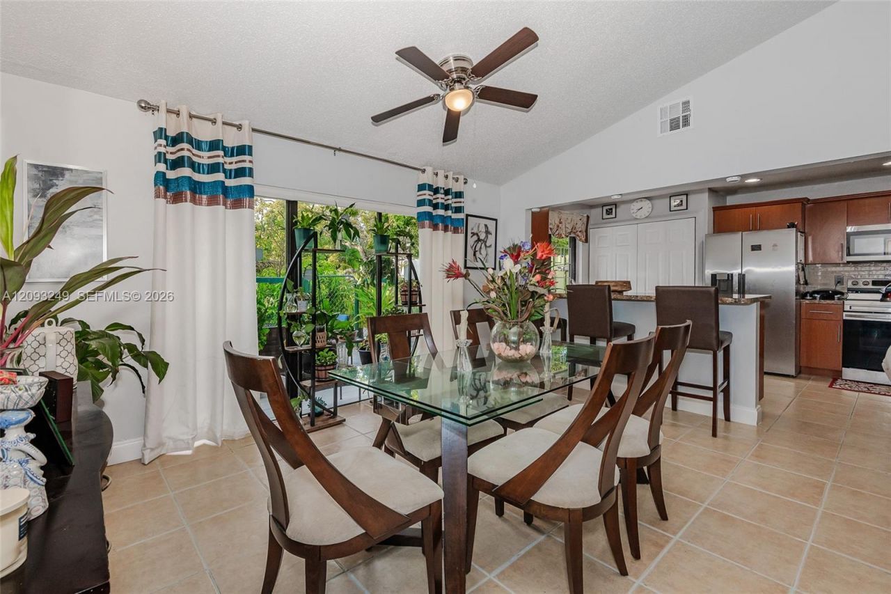 6064 NW 3rd St , Margate, FL 33063 Photo