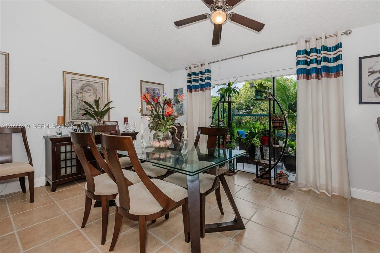 6064 NW 3rd St , Margate, FL 33063 Photo
