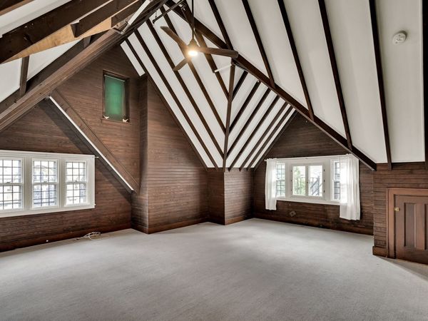 1789 Beacon, Unit 3, Brookline, MA 02445