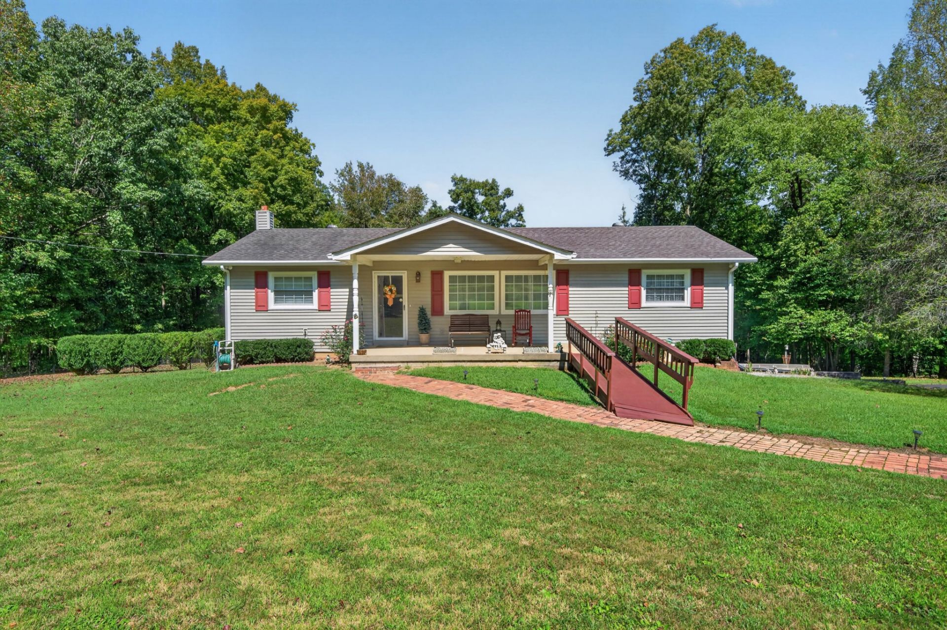 5440 Highway 49 W, Vanleer, TN 37181 Main Photo