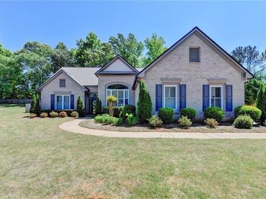 5019 Weatherstone Drive, Buford, GA 30519