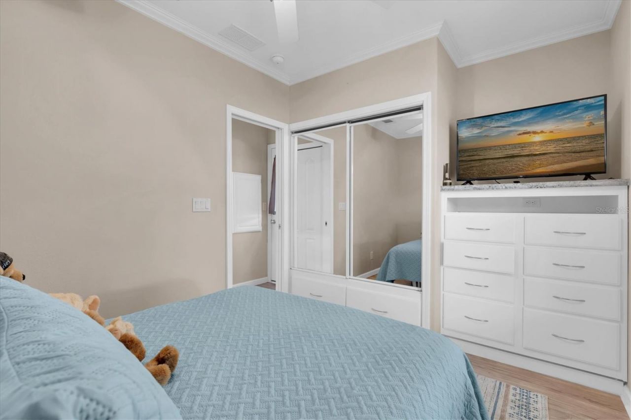 7801 34th Avenue N, Unit 18, Saint Petersburg, FL 33710 Photo