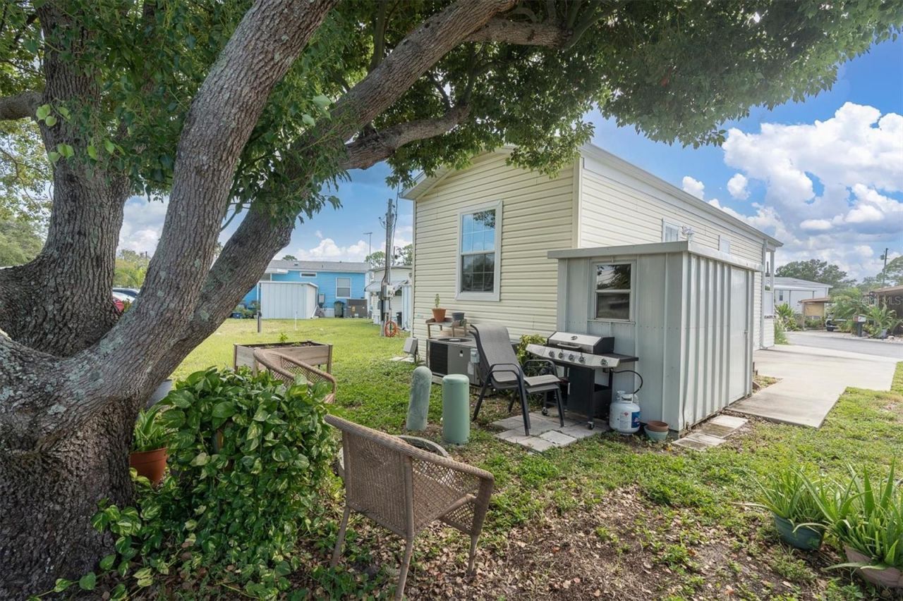 7801 34th Avenue N, Unit 18, Saint Petersburg, FL 33710 Photo