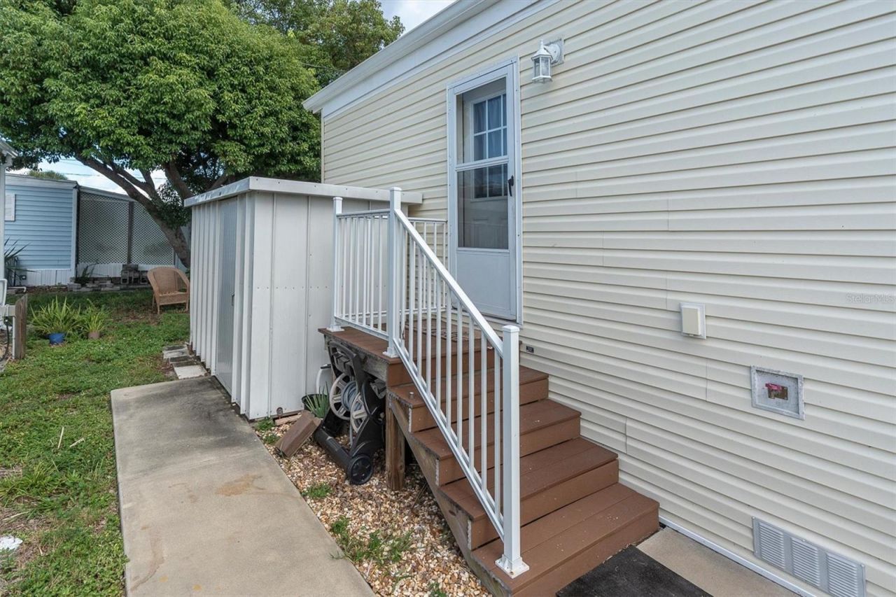 7801 34th Avenue N, Unit 18, Saint Petersburg, FL 33710 Photo