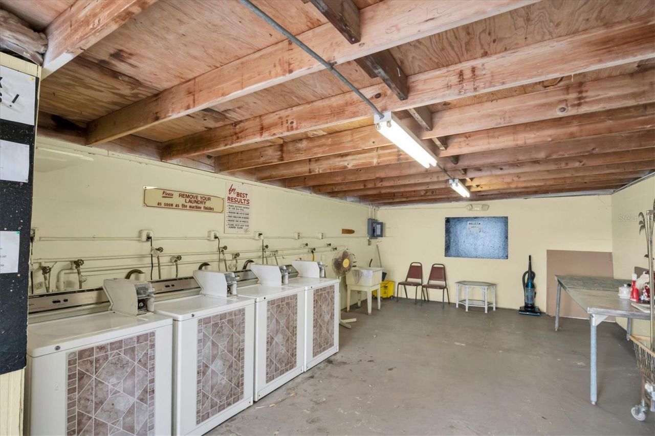 7801 34th Avenue N, Unit 18, Saint Petersburg, FL 33710 Photo