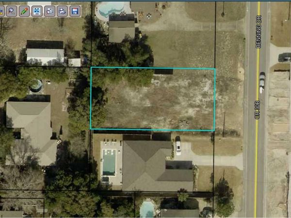 215 Benning Drive, Destin, FL 32541