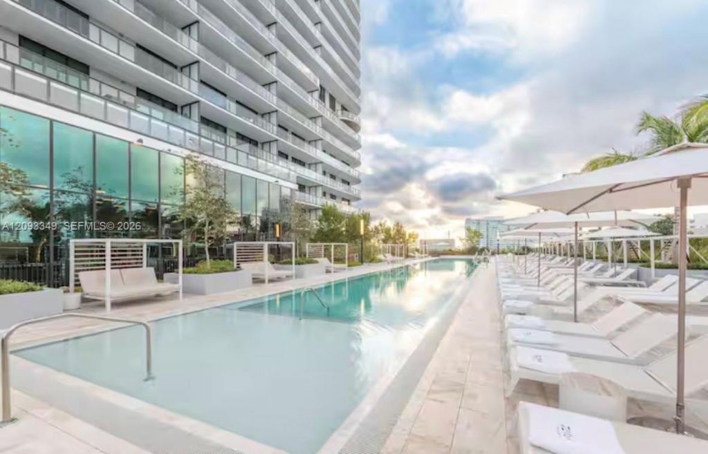 580 72nd St , Unit 1905, Miami Beach, FL 33141 Photo