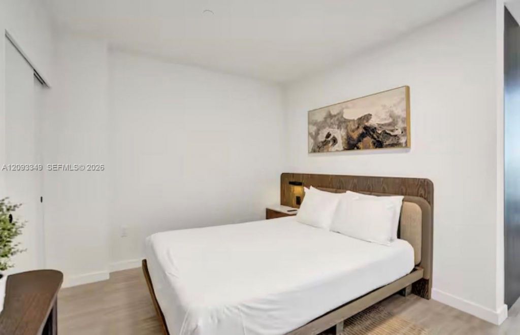 580 72nd St , Unit 1905, Miami Beach, FL 33141 Photo