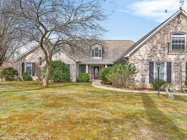 235 Sycamore Bnd, Monterey, TN 38574