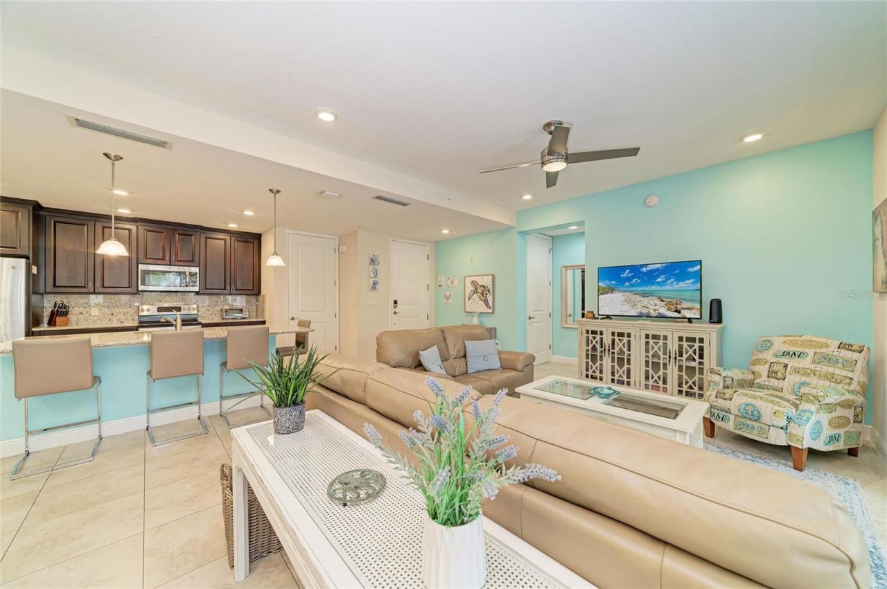 391 Aruba Circle , Unit 101, Bradenton, FL 34209 Photo