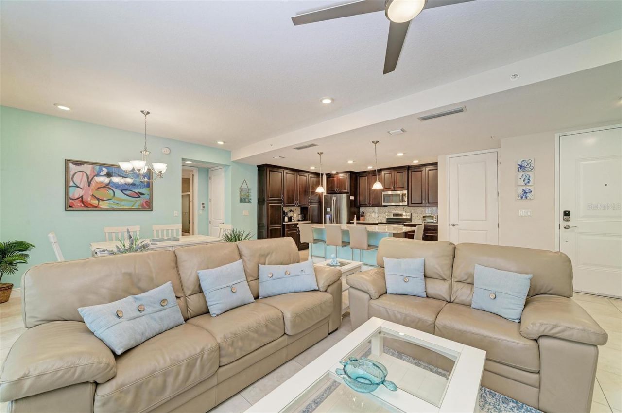 391 Aruba Circle , Unit 101, Bradenton, FL 34209 Photo