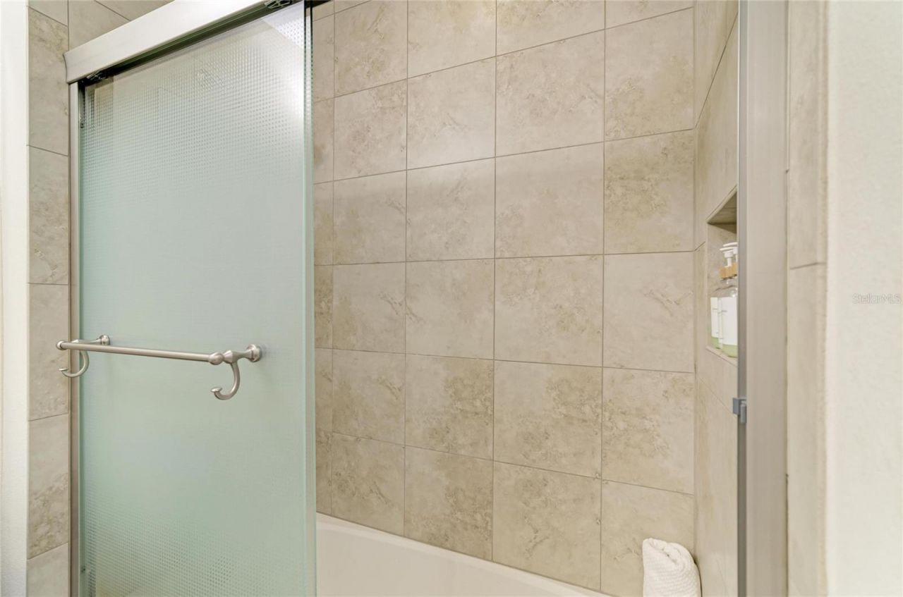 391 Aruba Circle , Unit 101, Bradenton, FL 34209 Photo