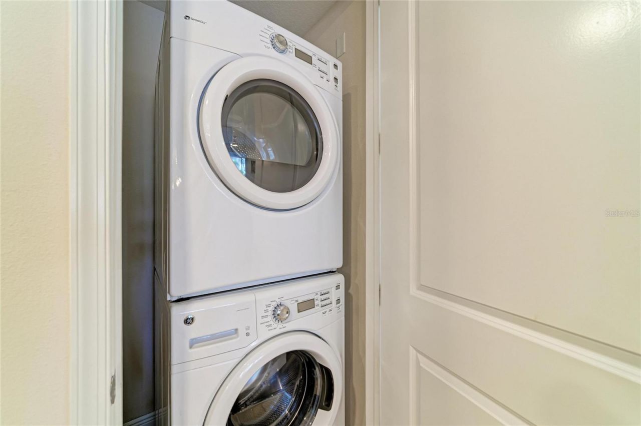 391 Aruba Circle , Unit 101, Bradenton, FL 34209 Photo