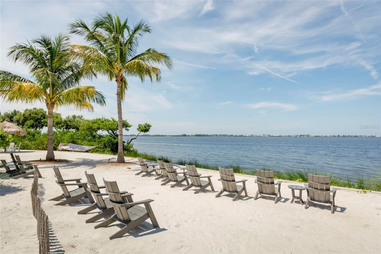 391 Aruba Circle , Unit 101, Bradenton, FL 34209 Photo